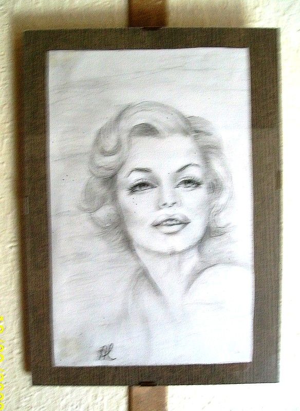 Portrait de Maryline ,(encadré sous verre